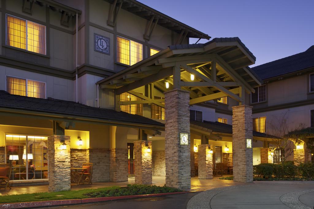 Larkspur Landing Extended Stay Suites Sacramento Exterior photo